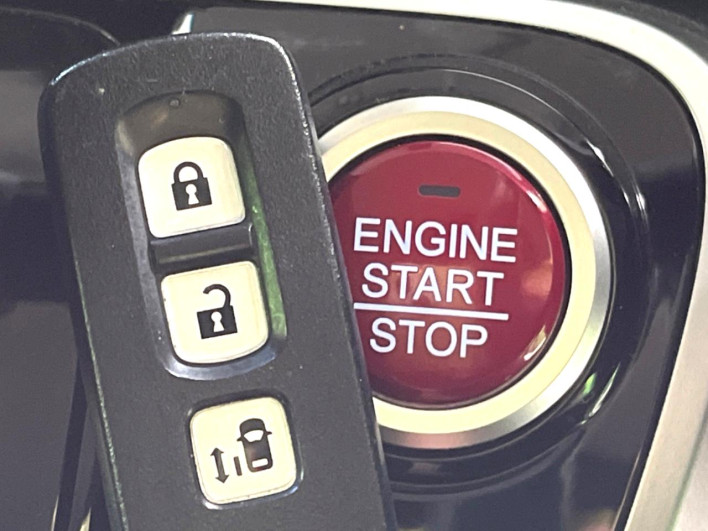 2017 Honda N-BOX DBA-JF1 (UW-6a2cca04350cc)[14]