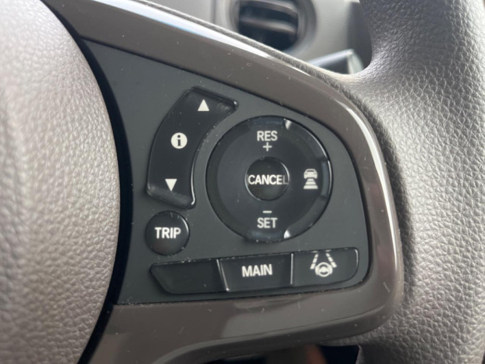 2018 Honda N-BOX DBA-JF3 (UW-6a2cca0772a33)[9]
