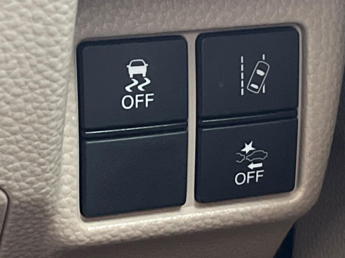 2018 Honda N-BOX DBA-JF3 (UW-6a2cca0772a33)[21]
