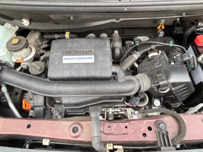 2018 Honda N-BOX DBA-JF3 (UW-6a2cca0772a33)[24]