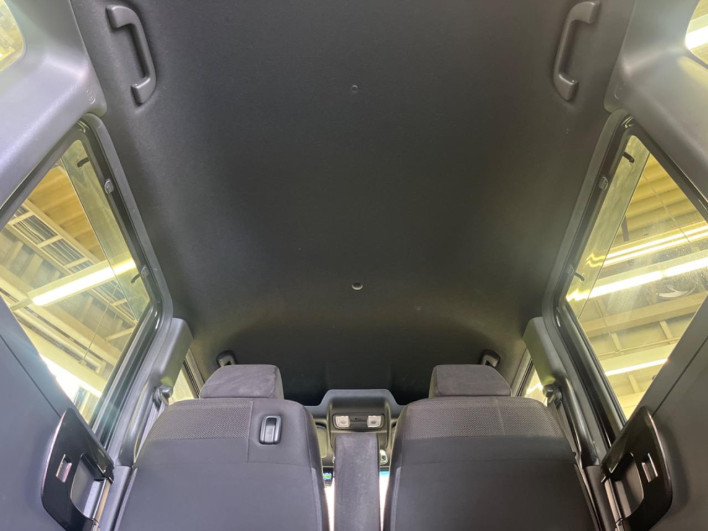 2019 Honda N-BOX CUSTOM 6BA-JF3 (UW-6a2cca0c317c0)[8]