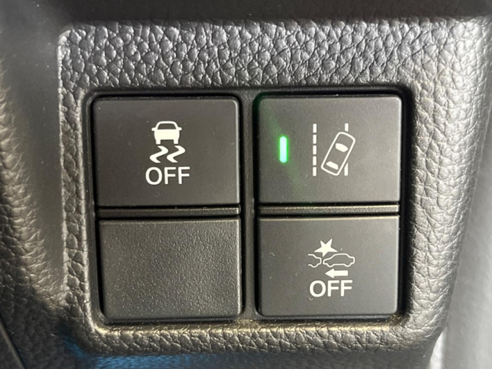 2019 Honda N-BOX CUSTOM 6BA-JF3 (UW-6a2cca0c317c0)[24]
