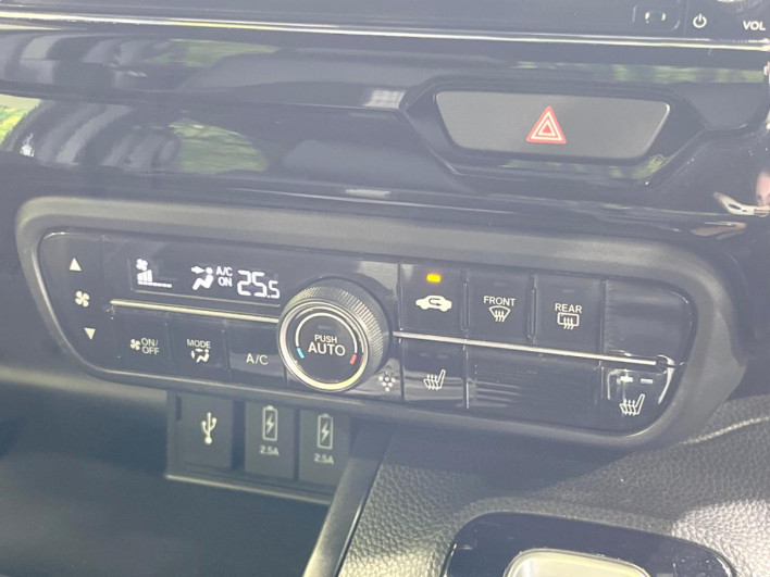 2021 Honda N-BOX CUSTOM 6BA-JF3 (UW-6a2cca10aed0f)[25]