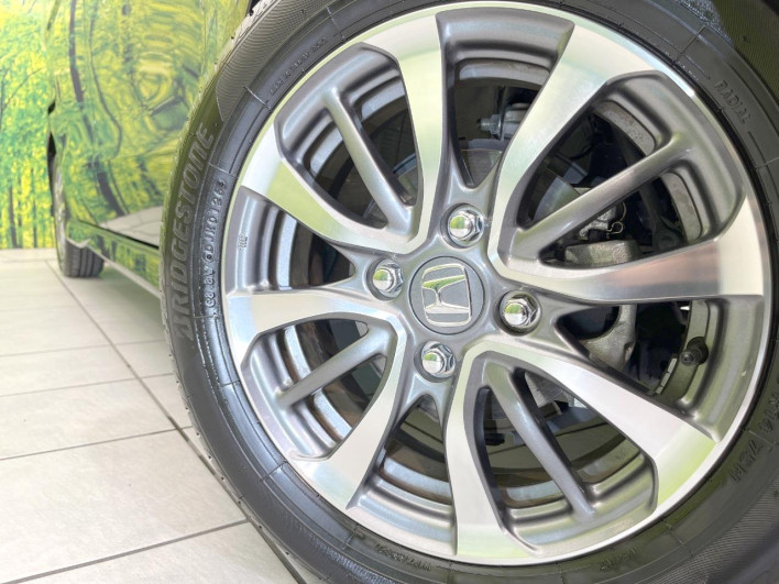 2021 Honda N-BOX CUSTOM 6BA-JF3 (UW-6a2cca143f3e9)[14]