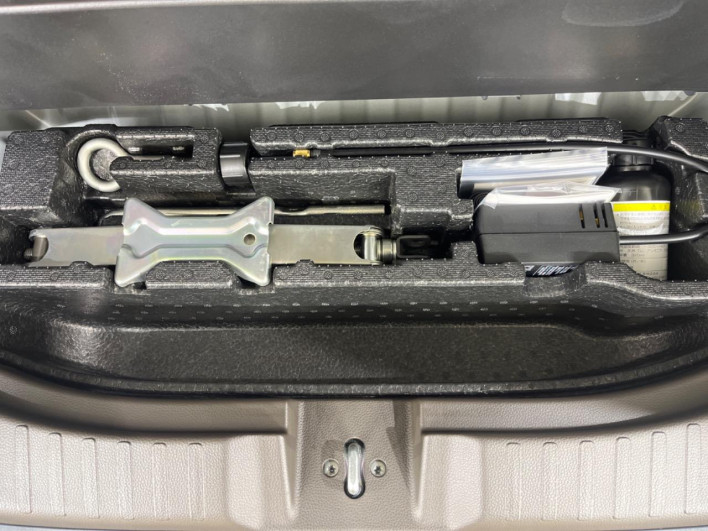 2023 Honda N-BOX 6BA-JF3 (UW-6a2cca17441e3)[26]