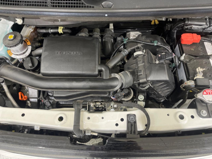 2023 Honda N-BOX CUSTOM 6BA-JF3 (UW-6a2cca174932e)[10]