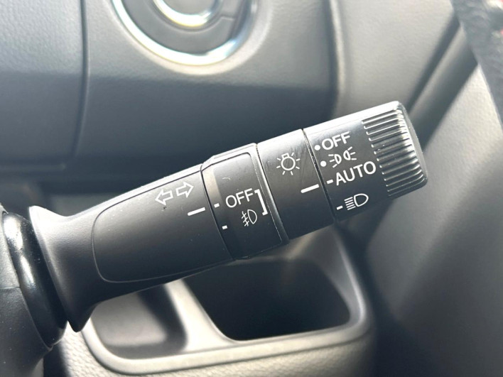 2022 Honda N-BOX CUSTOM 6BA-JF4 (UW-6a2cca19a97c1)[8]