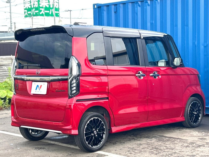 2022 Honda N-BOX CUSTOM 6BA-JF4 (UW-6a2cca19a97c1)[26]