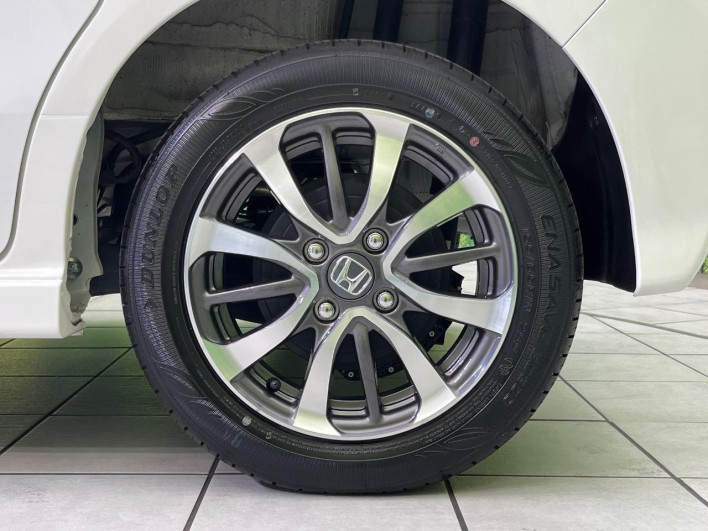 2025 Honda N-BOX CUSTOM 6BA-JF5 (UW-6a2cca1cdc5af)[19]