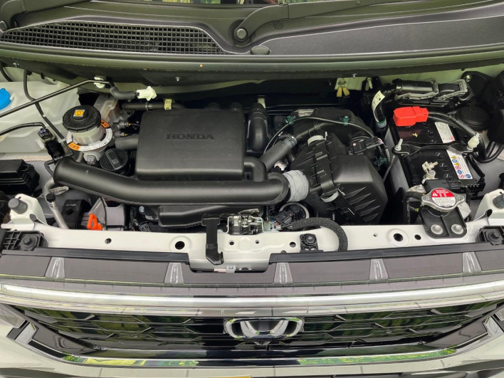 2025 Honda N-BOX CUSTOM 6BA-JF5 (UW-6a2cca1cdc5af)[4]