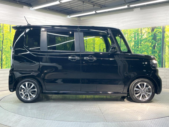 2025 Honda N-BOX CUSTOM 6BA-JF5 (UW-6a2cca1d491bd)[10]