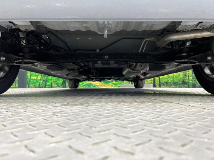 2025 Honda N-BOX CUSTOM 6BA-JF5 (UW-6a2cca1db5a44)[17]