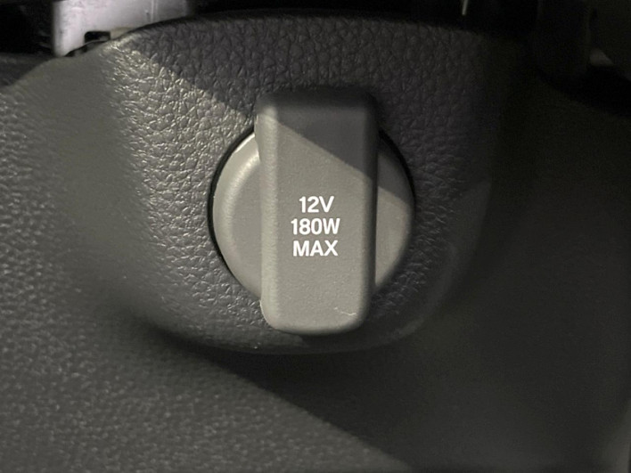 2023 Honda N-BOX CUSTOM 6BA-JF5 (UW-6a2cca22880c6)[28]