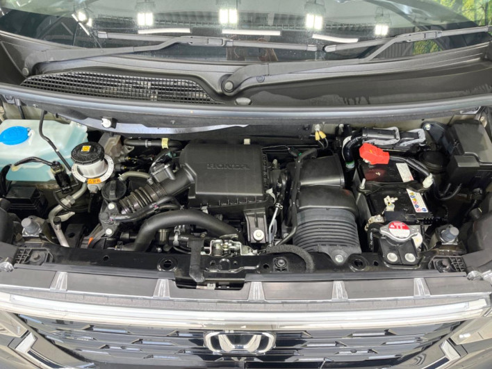 2023 Honda N-BOX CUSTOM 6BA-JF5 (UW-6a2cca22880c6)[4]