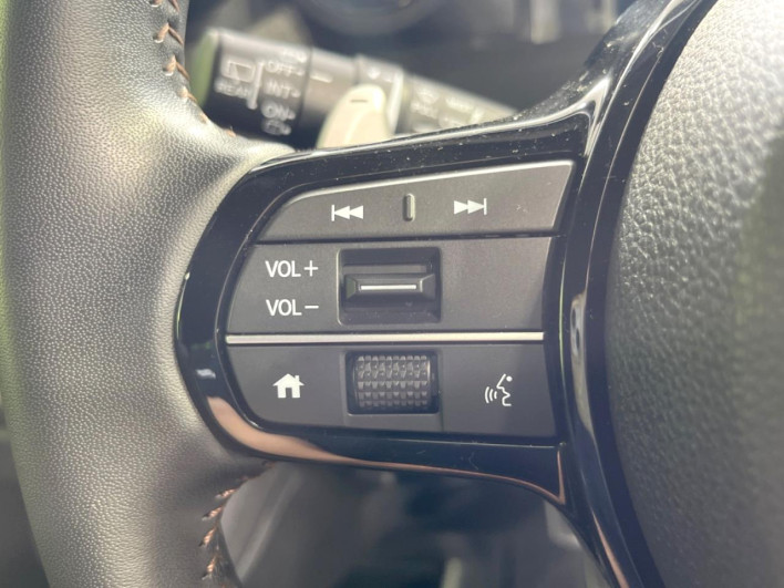 2023 Honda N-BOX CUSTOM 6BA-JF5 (UW-6a2cca22880c6)[10]