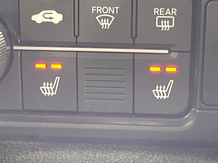 2023 Honda N-BOX CUSTOM 6BA-JF5 (UW-6a2cca22880c6)[24]