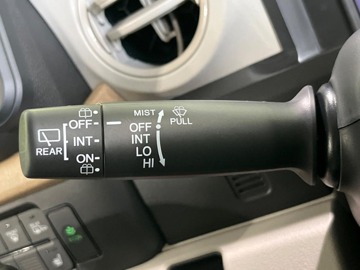 2024 Honda N-BOX 6BA-JF6 (UW-6a2cca254113e)[15]