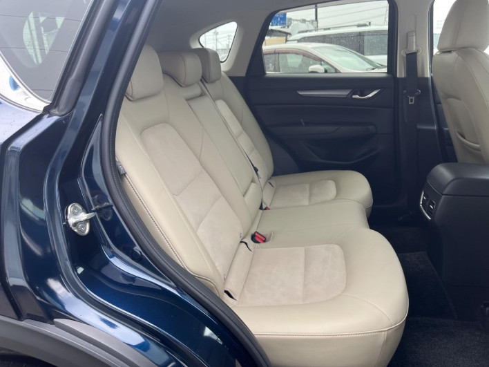 2020 Mazda CX-5 3DA-KF2P (UW-6a2cca342544b)[19]