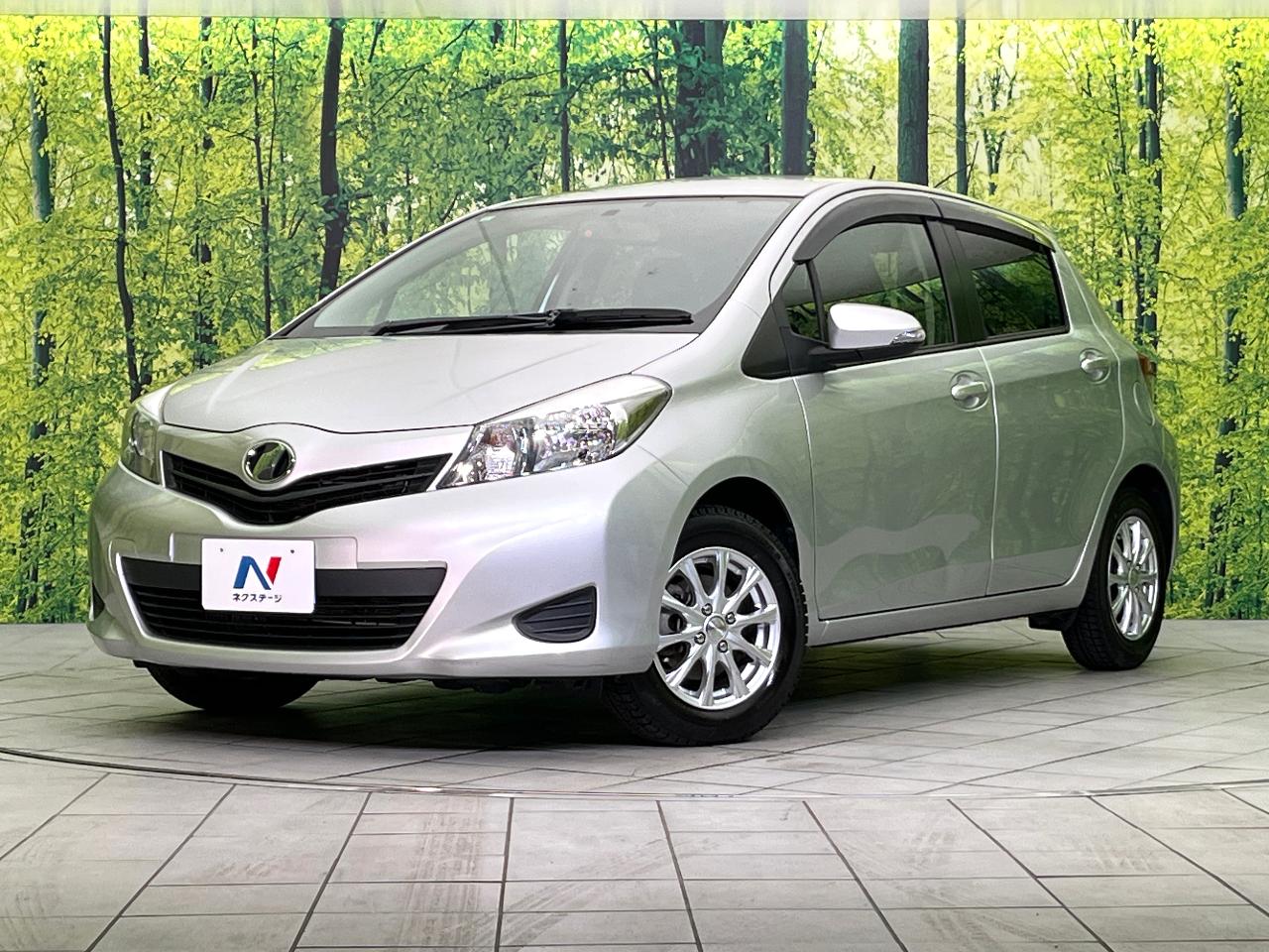 2013 Toyota Vitz DBA-KSP130
