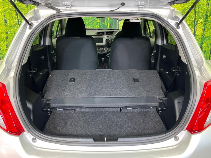 2013 Toyota Vitz DBA-KSP130 (UW-6a2cca3d9a177)[21]