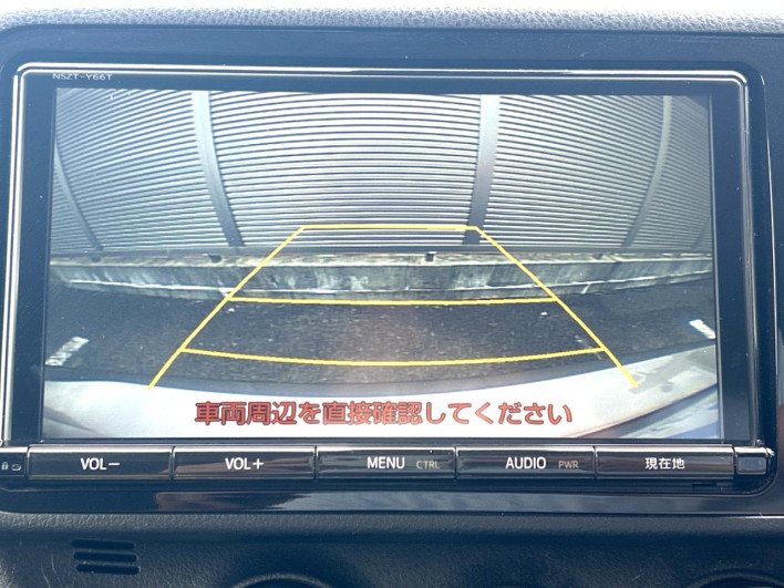 2017 Toyota Vitz DBA-KSP130 (UW-6a2cca3e0678c)[18]