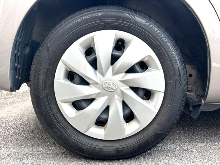 2017 Toyota Vitz DBA-KSP130 (UW-6a2cca3e0678c)[9]