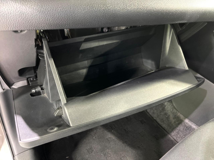 2021 Toyota Yaris 5BA-KSP210 (UW-6a2cca4022221)[24]