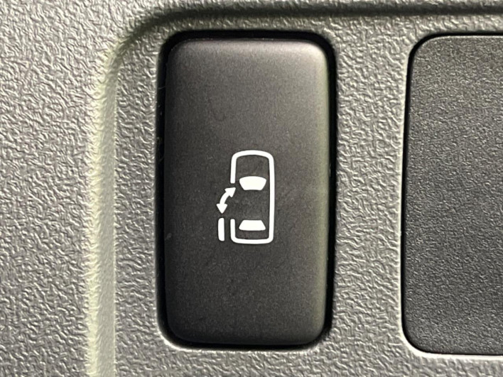 2009 Daihatsu Tanto CBA-L375S (UW-6a2cca4105db0)[29]