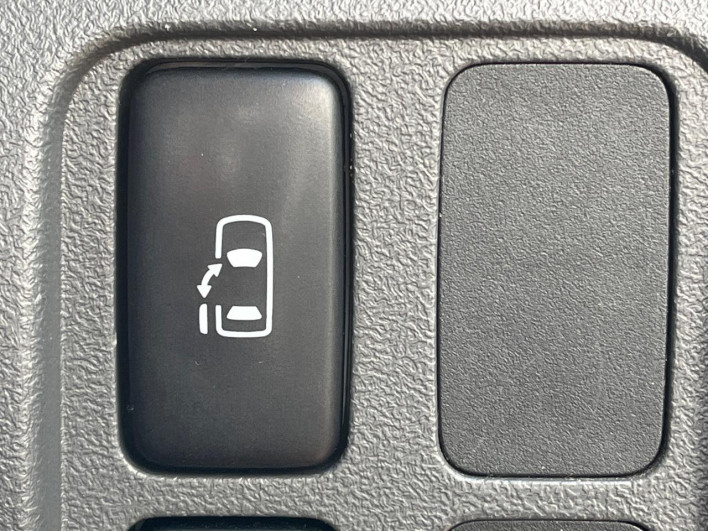 2009 Daihatsu Tanto CBA-L375S (UW-6a2cca4130603)[23]