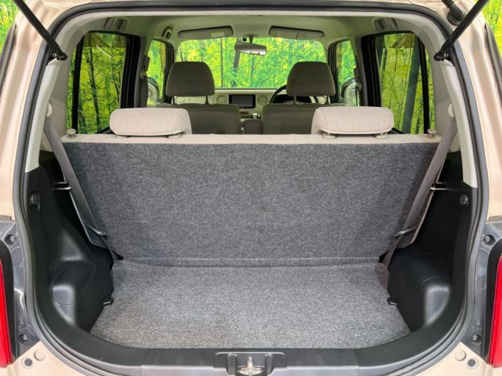 2010 Daihatsu Mira Cocoa DBA-L675S (UW-6a2cca4368cc4)[27]