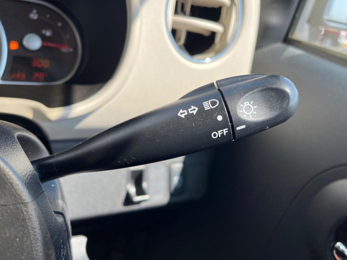 2016 Daihatsu Mira Cocoa DBA-L675S (UW-6a2cca4497eef)[20]