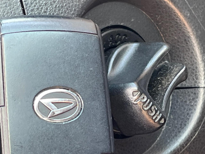 2016 Daihatsu Mira Cocoa DBA-L675S (UW-6a2cca4497eef)[27]