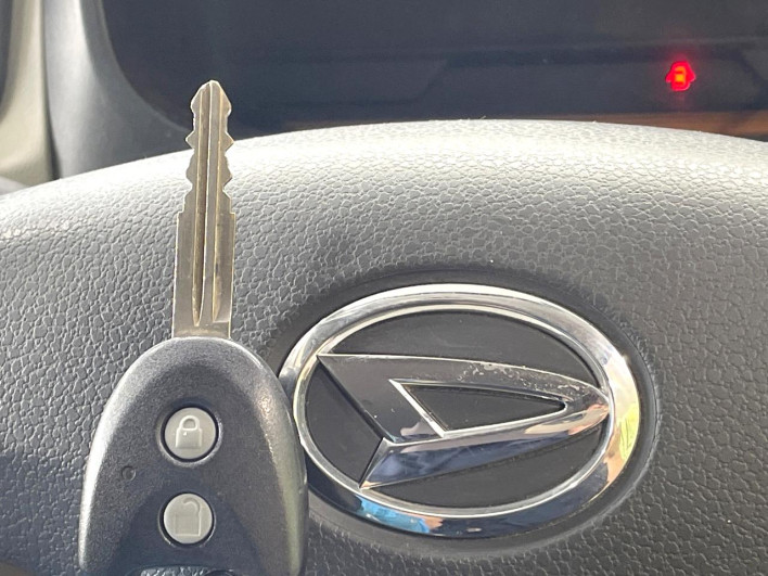2014 Daihatsu Mirai Ease DBA-LA300S (UW-6a2cca4c39044)[9]