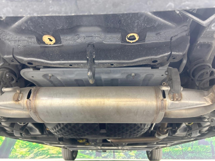 2017 Daihatsu Copen DBA-LA400K (UW-6a2cca525488f)[22]