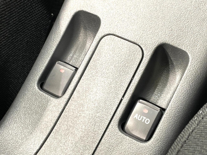 2019 Daihatsu Copen DBA-LA400K (UW-6a2cca5268f81)[26]