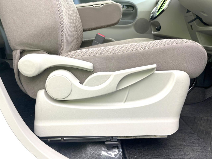 2018 Daihatsu Tanto DBA-LA600S (UW-6a2cca590c3c3)[14]