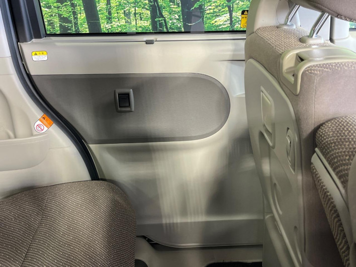 2018 Daihatsu Tanto DBA-LA600S (UW-6a2cca591e968)[18]