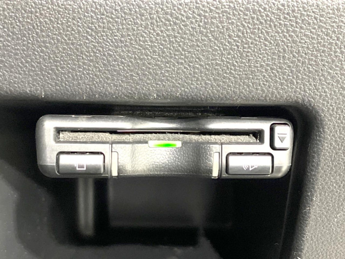 2019 Daihatsu Tanto DBA-LA600S (UW-6a2cca59947f0)[20]