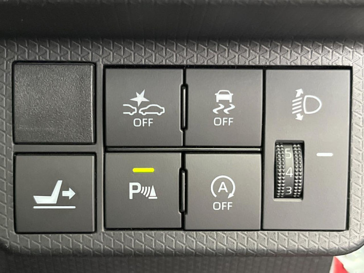 2019 Daihatsu Tanto 6BA-LA650S (UW-6a2cca5b81b6b)[19]