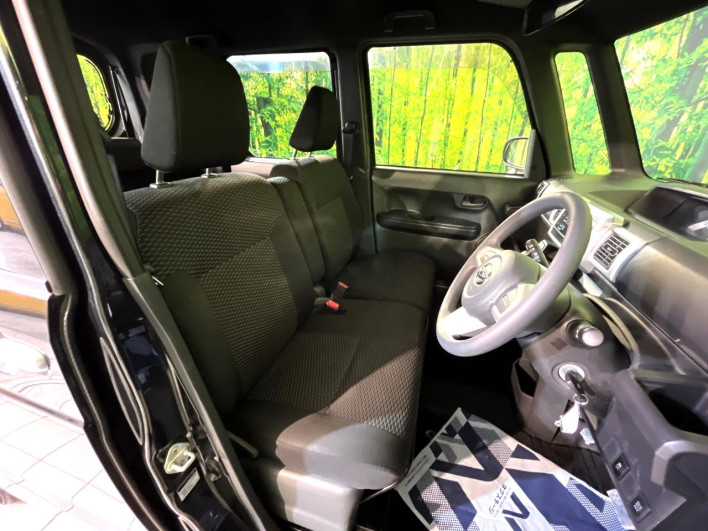2015 Daihatsu Wake DBA-LA700S (UW-6a2cca62a164f)[18]