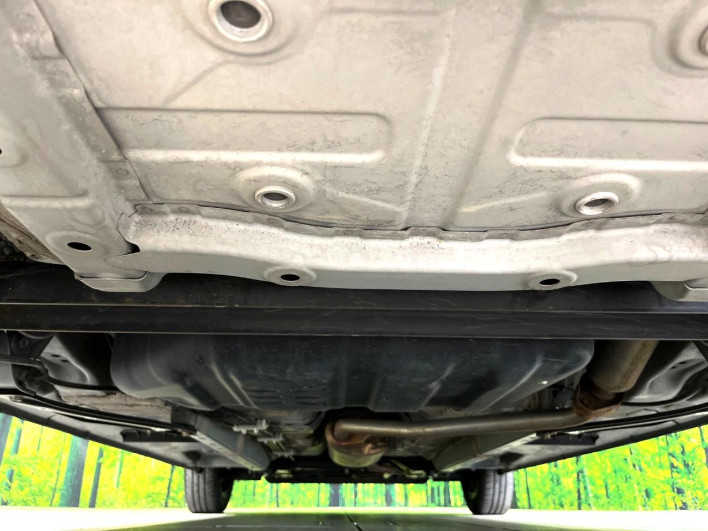 2015 Daihatsu Wake DBA-LA700S (UW-6a2cca62a164f)[26]