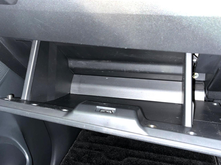 2015 Daihatsu Wake DBA-LA700S (UW-6a2cca62a164f)[14]