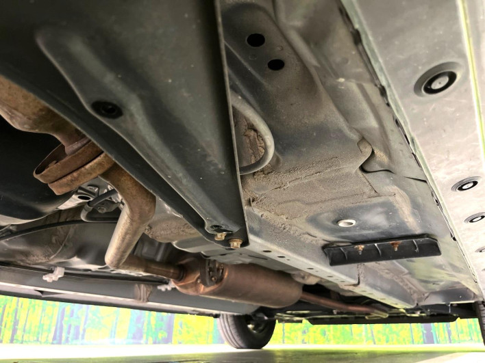 2015 Daihatsu Wake DBA-LA700S (UW-6a2cca62a164f)[21]