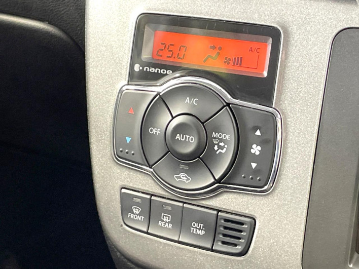 2015 Suzuki Solio DAA-MA36S (UW-6a2cca7d50e25)[23]