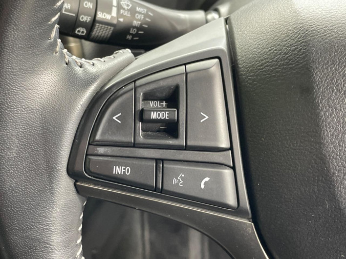 2017 Suzuki Solio Bandit DAA-MA36S (UW-6a2cca7e35cf9)[11]