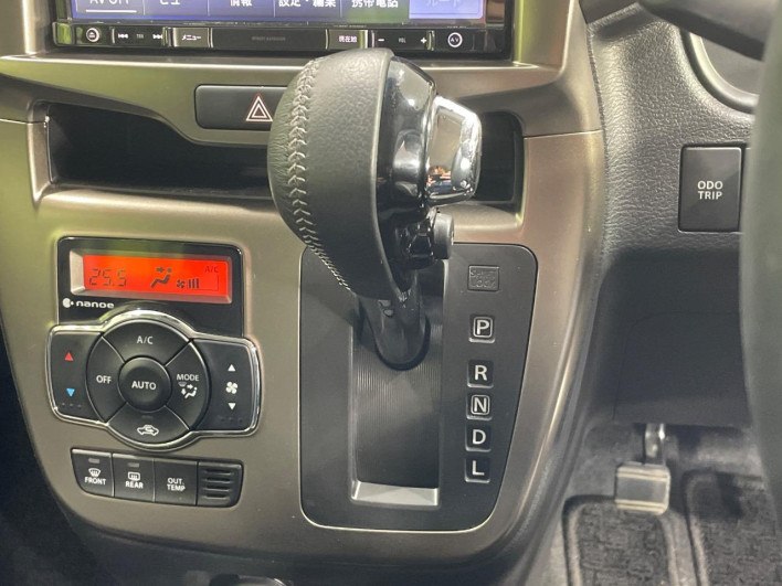 2017 Suzuki Solio Bandit DAA-MA36S (UW-6a2cca7e35cf9)[16]