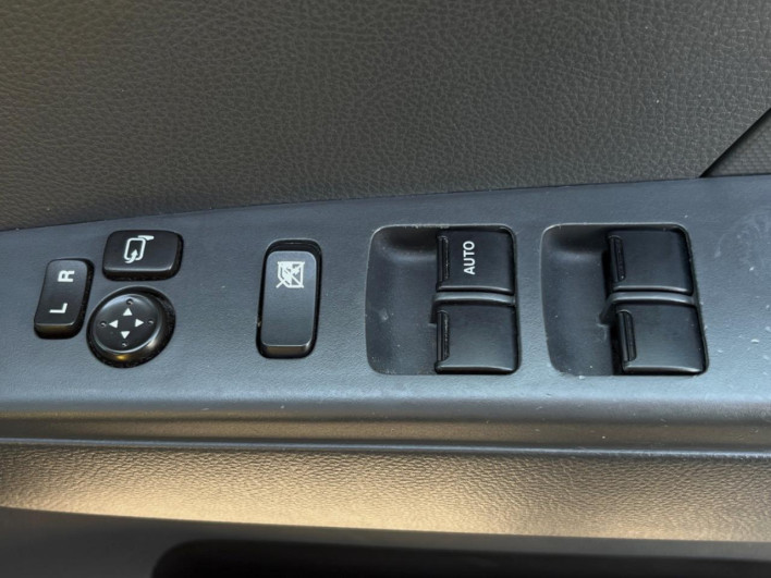 2013 Nissan Moco DBA-MG33S (UW-6a2cca8dd4b03)[4]