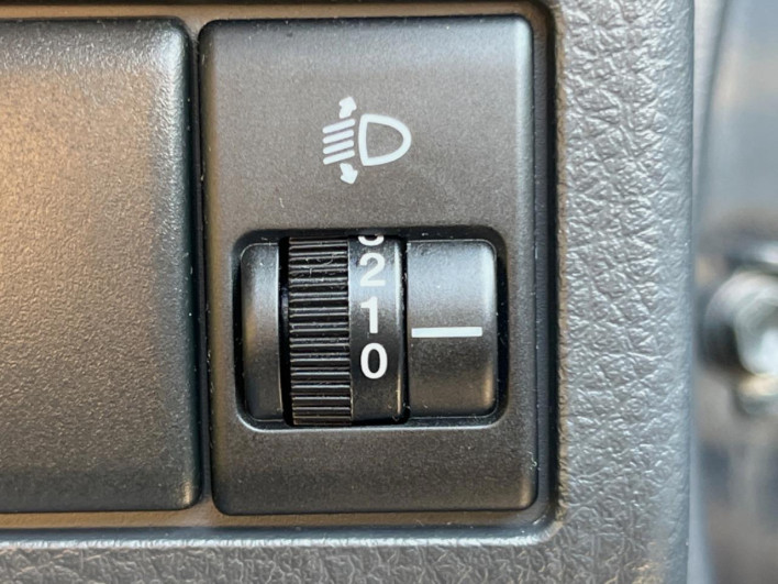 2013 Nissan Moco DBA-MG33S (UW-6a2cca8dd4b03)[10]