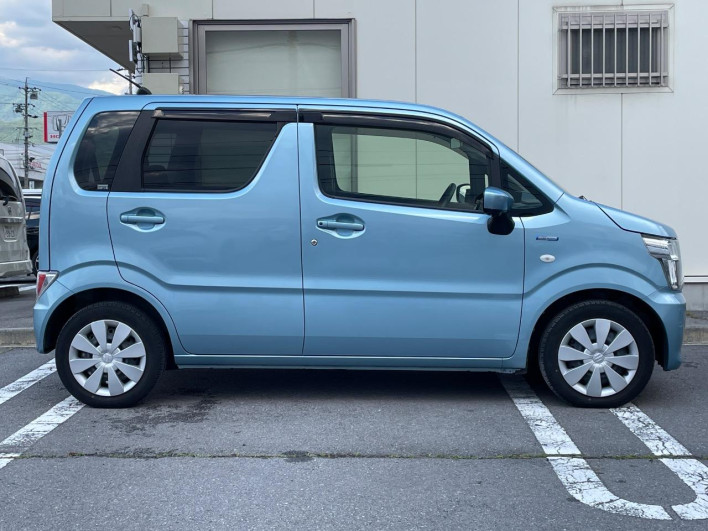 2017 Suzuki Wagon R DAA-MH55S (UW-6a2cca90b2e38)[8]