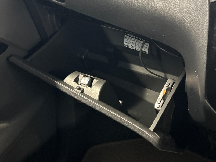 2011 Suzuki Palette SW DBA-MK21S (UW-6a2cca9359c11)[14]